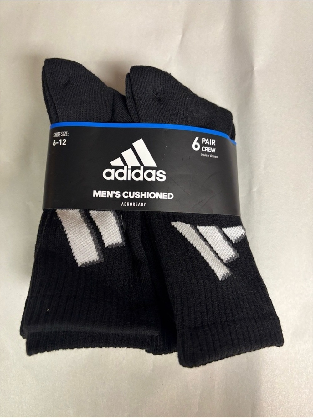 New Adidas Socks Men’s 6 Pair Black Cushioned Crew Sock Casual Athletic Active